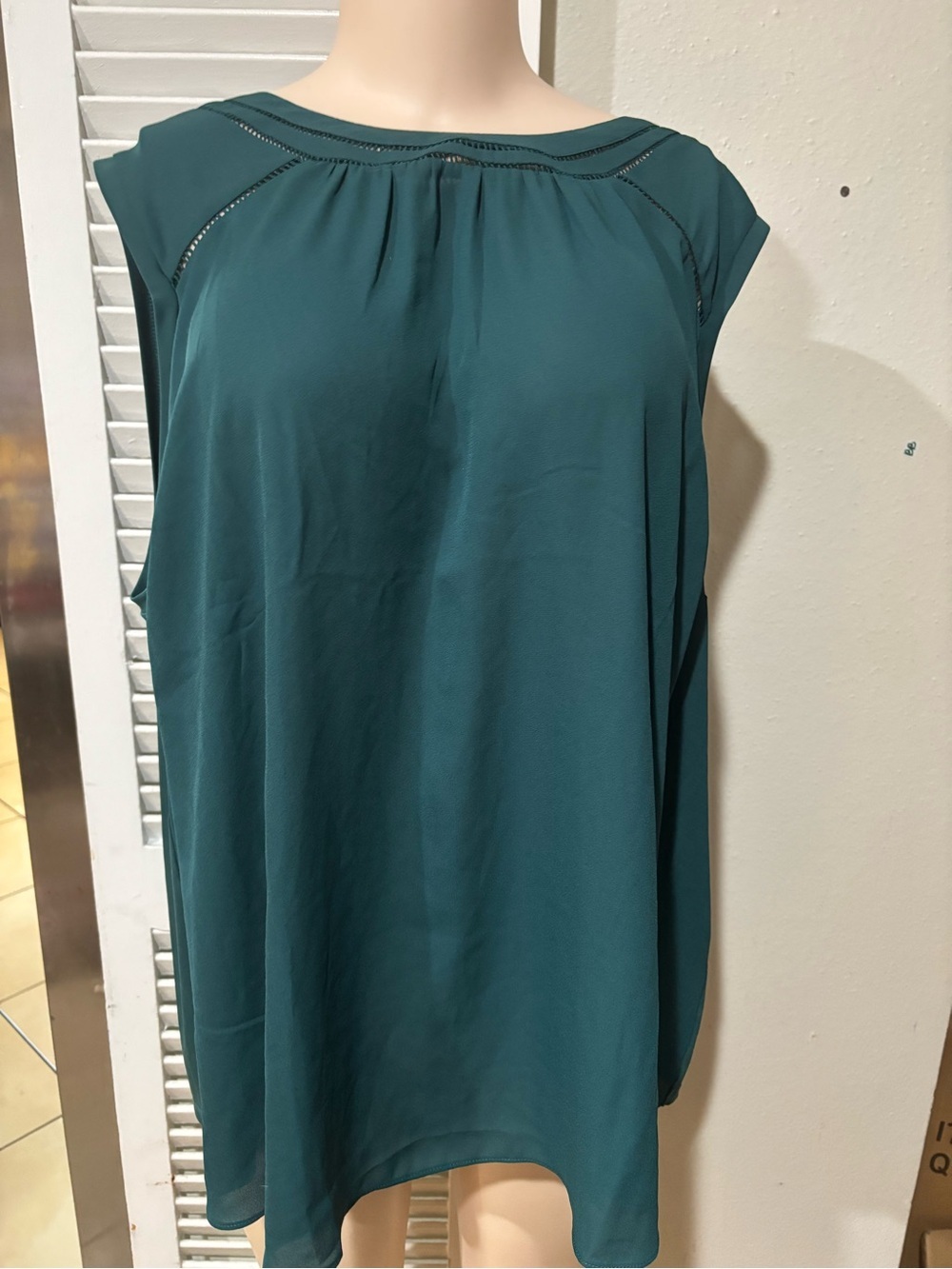 41 Hawthorn Teal Sleeveless Blouse